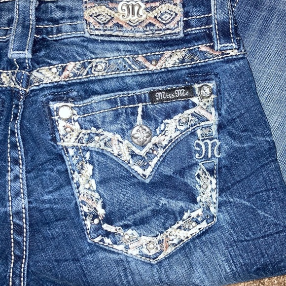 Miss Me Capris - Picture 3 of 4